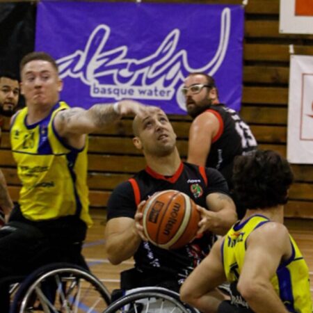 Alzola Basque Water con Bidaideak Bilbao BSR Photo de Juan ArmentiaAlzola Basque Water con Bidaideak Bilbao BSRAlzola Basque Water con Bidaideak Bilbao BSR