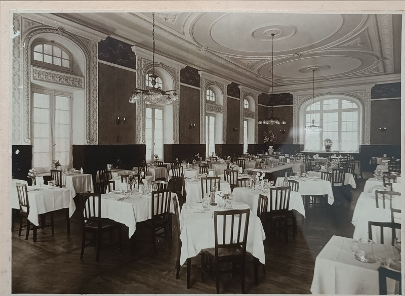 Comedor del Gran Hotel Balneario de Alzola