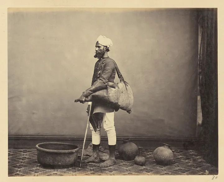 Bhishti (aguador) del Ejército Británico (India)